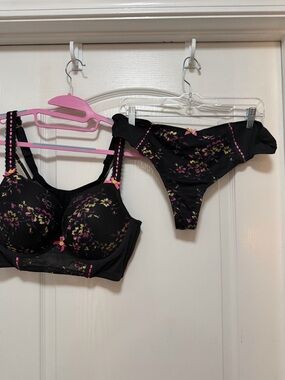 Lane Bryant Cacique Longline Boost Plunge bra set 40D & thong size 18/20